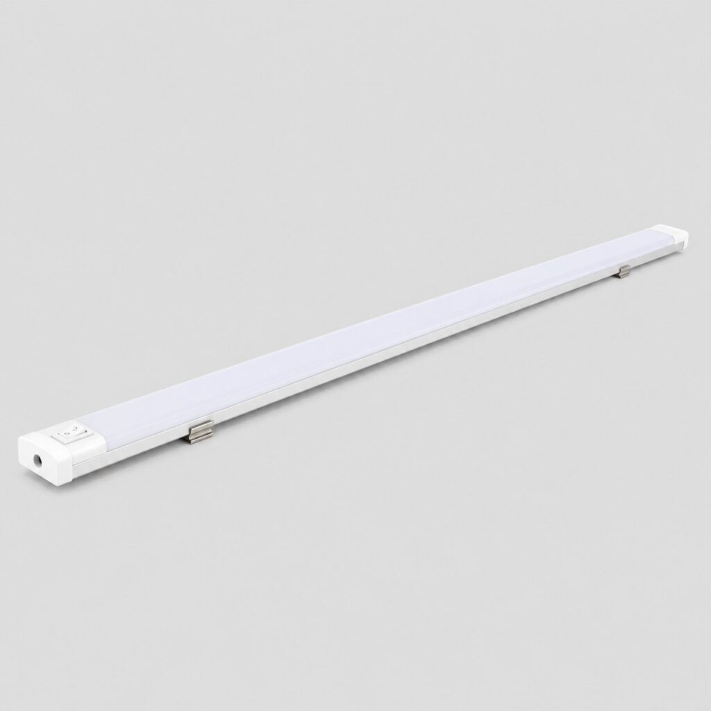 Réglette LED linéaire de 120 cm à diffuseur opale, vue de trois quarts sur fond clair